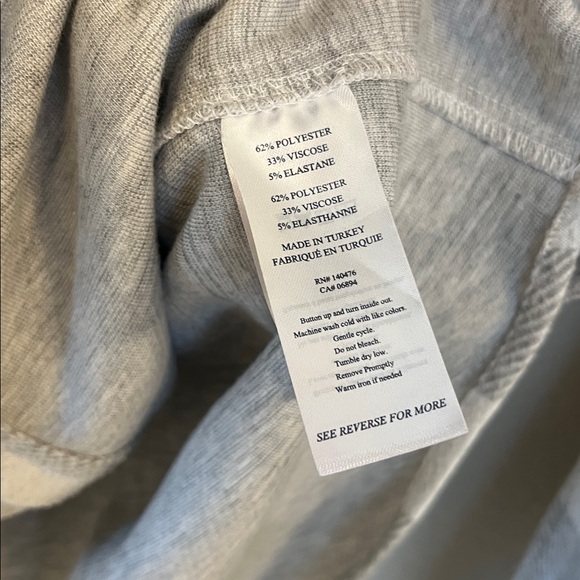 Faherty Grey Plaid Flannel hacket top size small - Picture 4 of 7